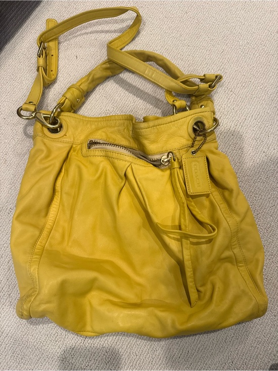 Vintage 90s Coach Yellow Leather Shoulder Bag with Zip Pocket